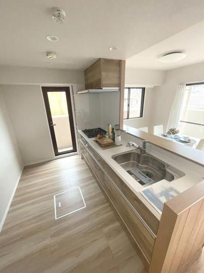 3LDK Renovated Apartment in Nara City, 71.5m² — Bathroom, Nara, Nara