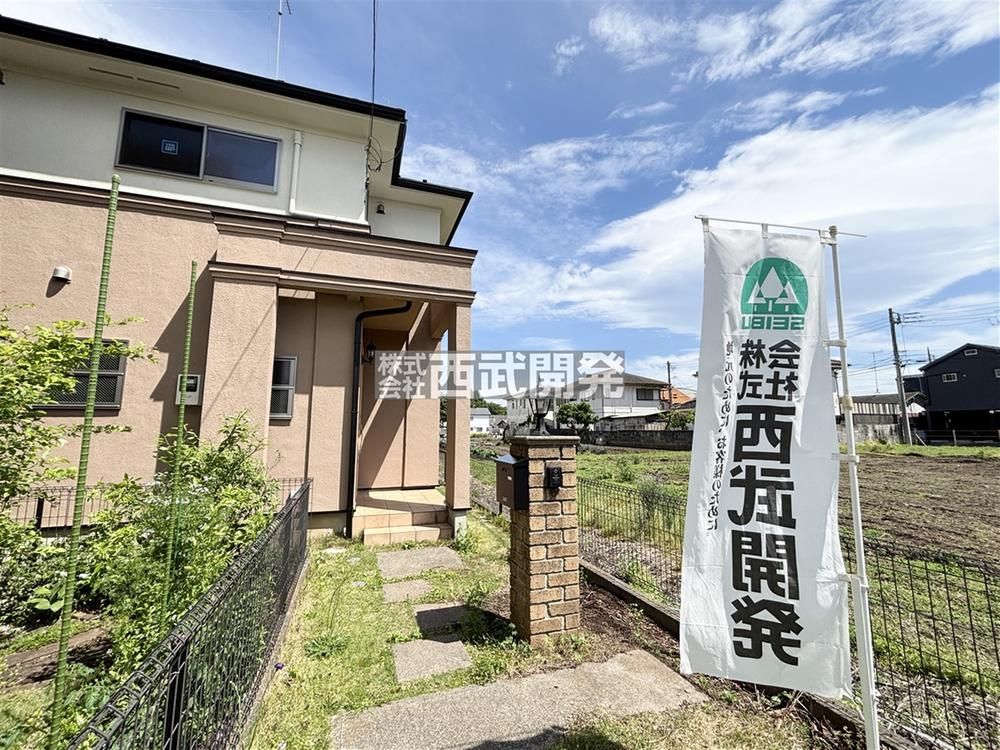 Renovated 4LDK House for Sale in Akishima, Tokyo - Thumbnail 2
