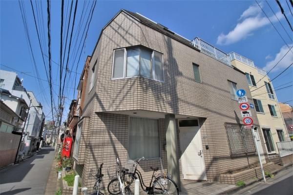 5DK House for Sale in Kamiochiai, Shinjuku-ku, Tokyo - Thumbnail 2