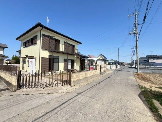 Renovated 5DK House in Kazo, Saitama - 109m² - Thumbnail 2