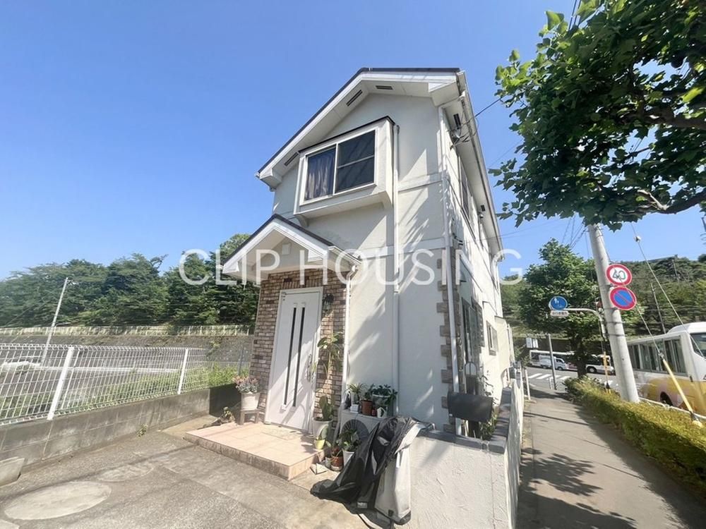 3LDK Western-Style House for Sale in Hachioji, Tokyo - Thumbnail 2