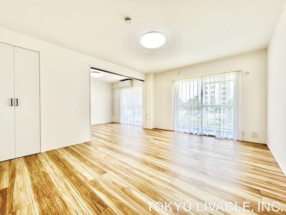 3LDK Apartment for Sale in Ebina, Kanagawa - Thumbnail 2