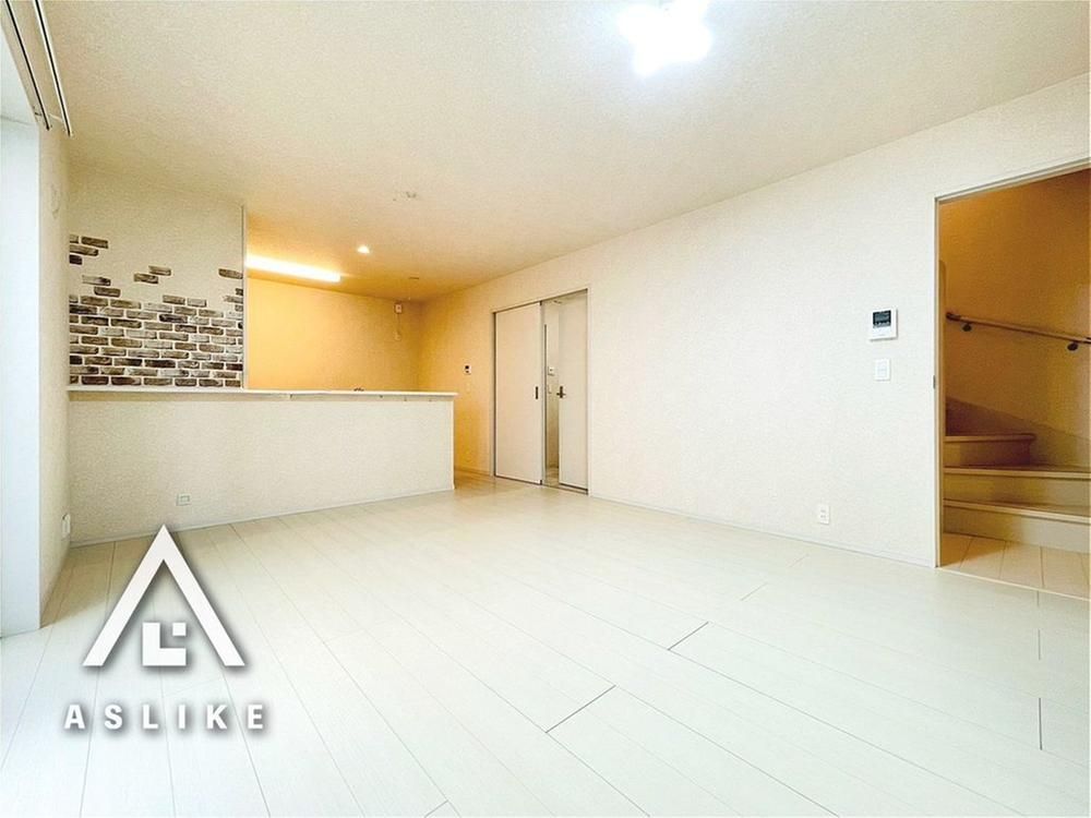 4LDK House for Sale in Kashiwa, Chiba - 122.36m2 Land - Thumbnail 4