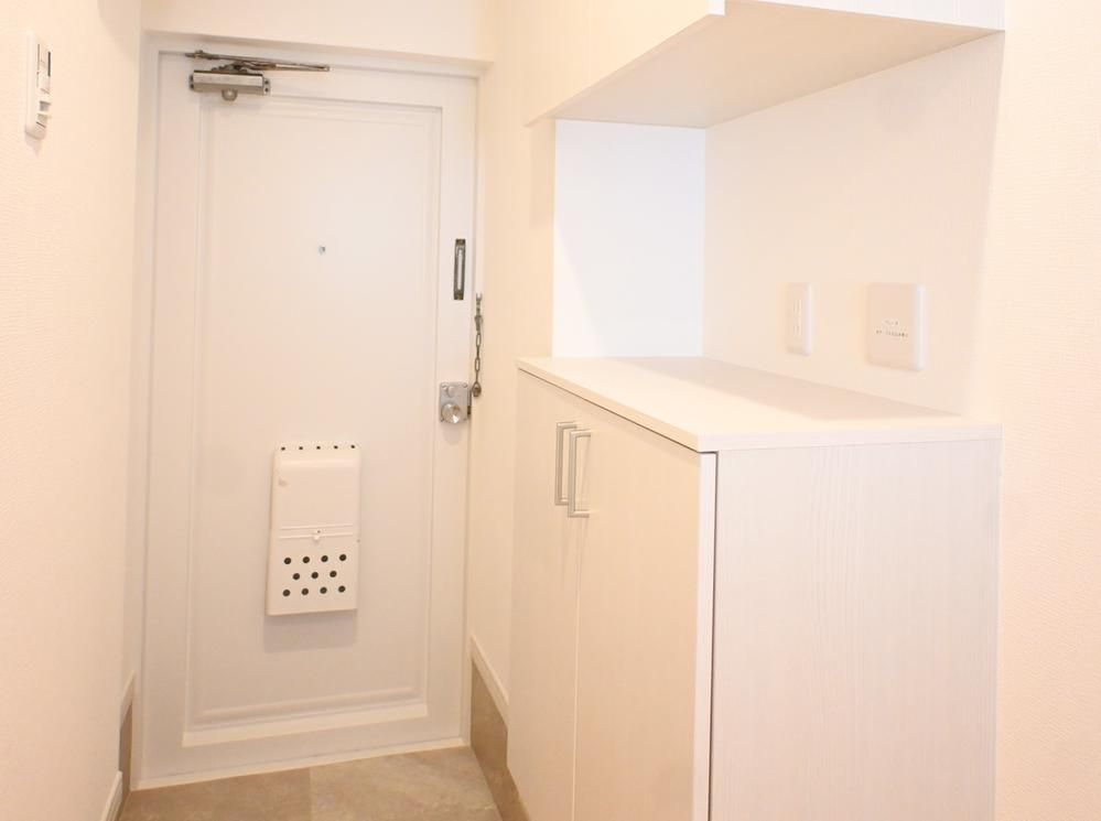 Renovated 2LDK Apartment in Kawasaki, Kanagawa - Thumbnail 2