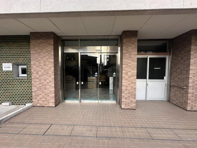 2LDK Apartment for Sale in Kanagawa Ward, Yokohama - Thumbnail 3