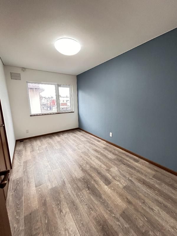 4LDK Renovated House in Eniwa, Hokkaido with 201m2 Plot - Thumbnail 4
