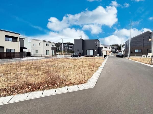 Land for Sale in Sendai's Taishaku Ward - 59.43 Tsubo Corner Lot - Thumbnail 4