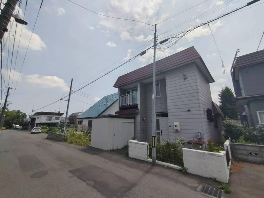 Land for Sale in Nishi-ku, Sapporo - 317.15m2 Corner Plot - Thumbnail 2