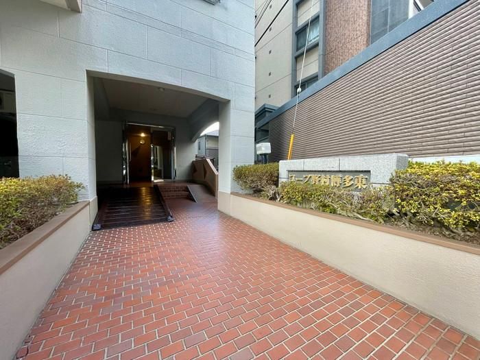 Renovated 3LDK Apartment in Hakata Ward, Fukuoka - Thumbnail 2