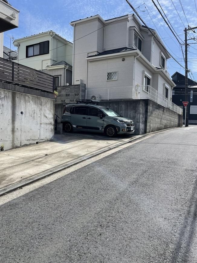 111.87m2 Building Plot for Sale in Minami-ku, Yokohama - Thumbnail 4