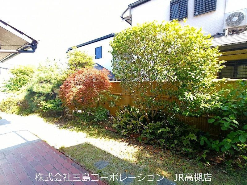 6LDK House in Takatsuki, Osaka - 179m2 on 216m2 Corner Lot - Thumbnail 4