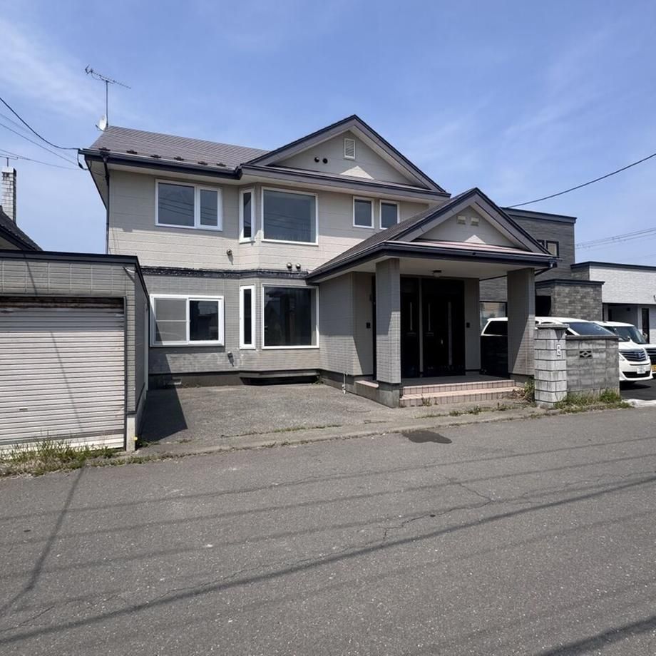 6LDK Detached House in Tomakomai, Hokkaido for 13 Million Yen - Thumbnail 3