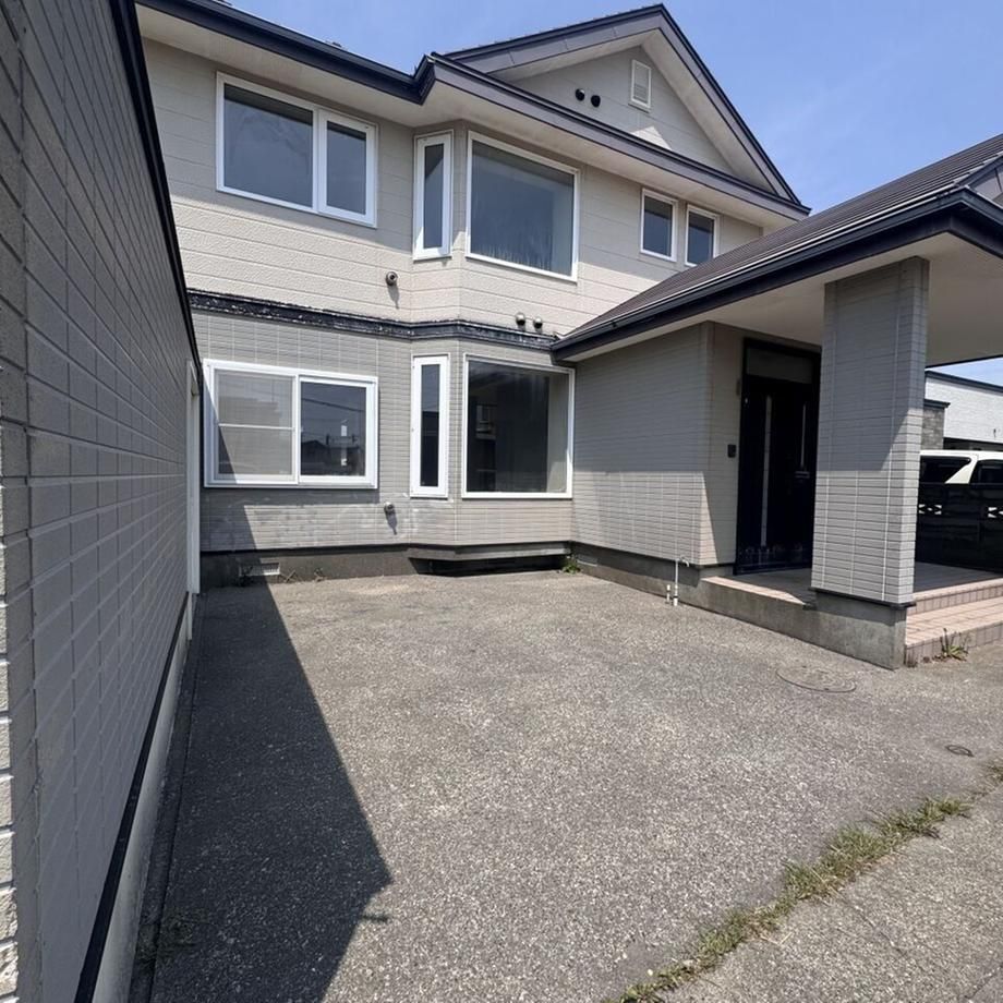 6LDK Detached House in Tomakomai, Hokkaido for 13 Million Yen - Thumbnail 4
