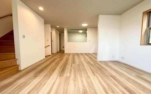 Renovated 3LDK House in Izumi Ward, Yokohama - 100.6 sqm - Thumbnail 4