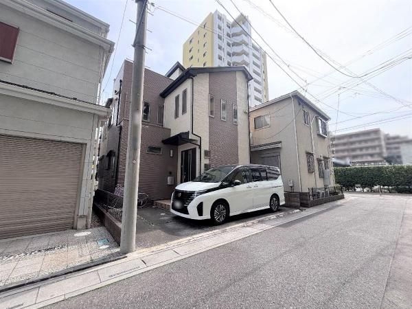 4LDK House for Sale in Kita-ku, Saitama - 92.74 sqm - Thumbnail 2