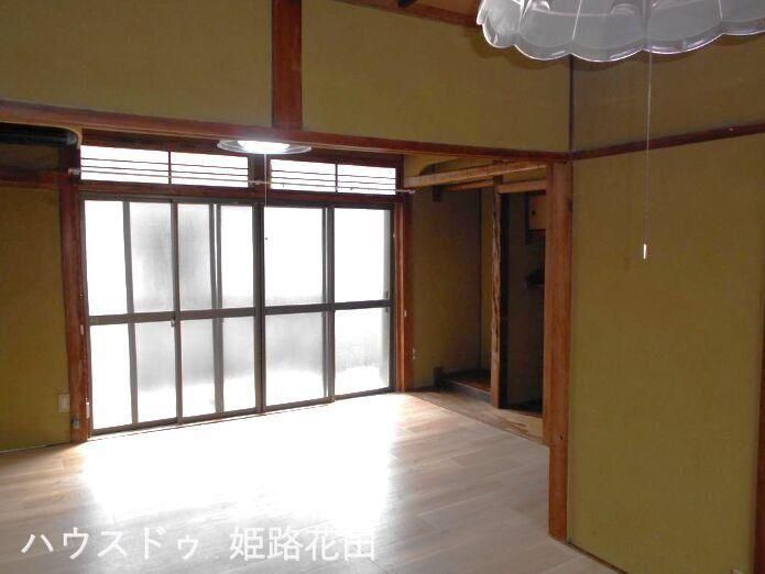 4DK Detached House in Himeji, 80.75 sqm, 110 sqm Land - Thumbnail 3