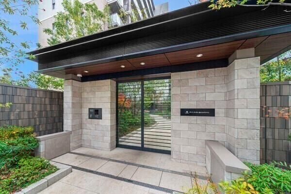 3LDK Apartment for Sale in Tsuzuki-ku, Yokohama - Thumbnail 3