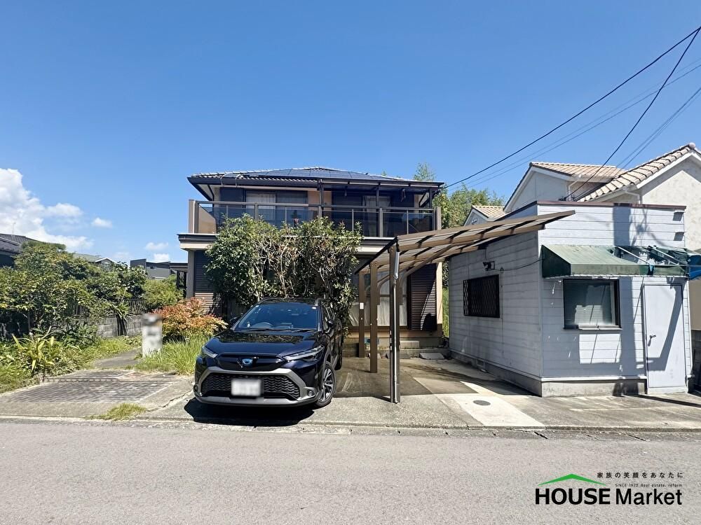 4LDK+S House with Solar Power in Miyaki Town, Saga - Image 1