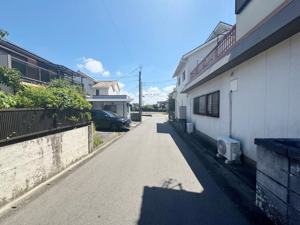 4LDK+S House with Solar Power in Miyaki Town, Saga - Thumbnail 3