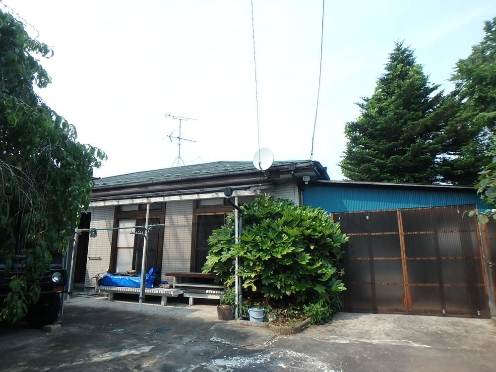5DK House for Sale in Aoba-ku, Sendai with Large Land - Thumbnail 2