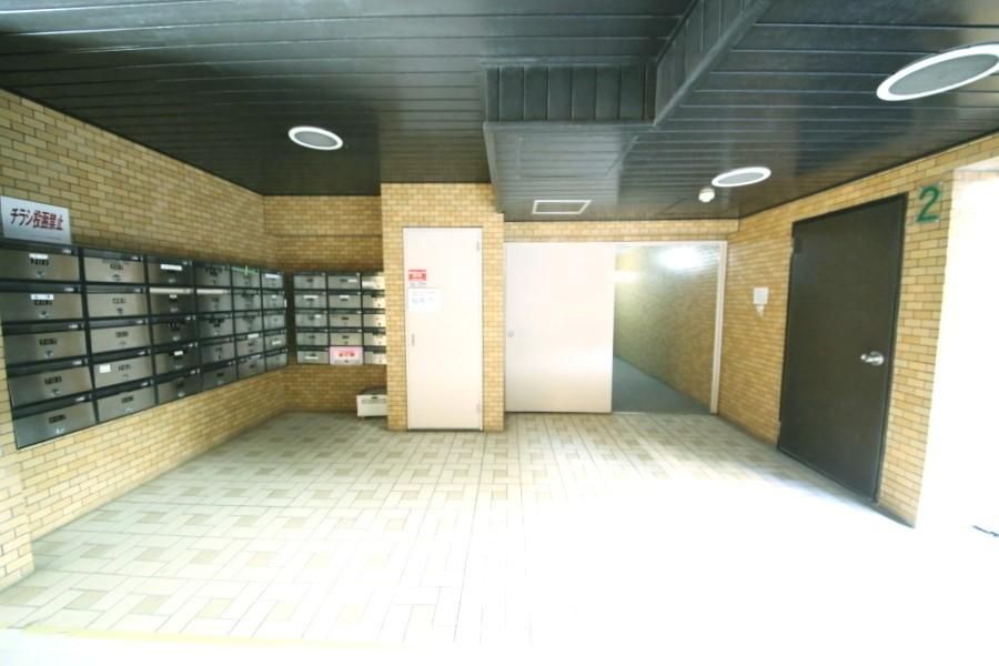 2LDK Apartment for Sale Near Miyazakidai Station - Thumbnail 3