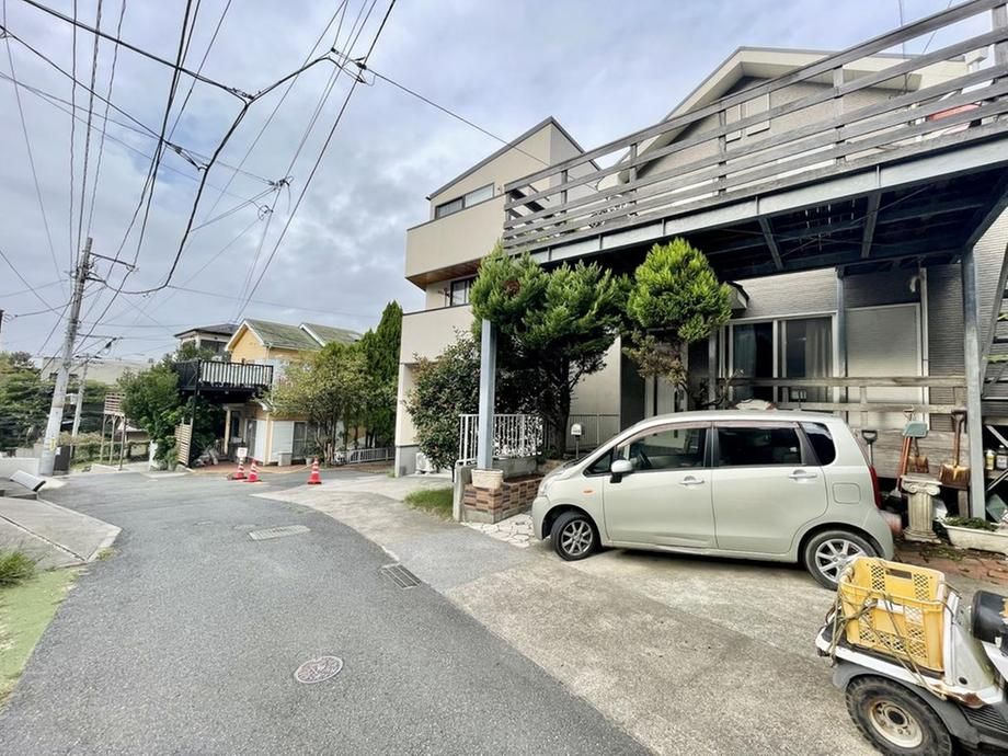 3LDK House for Sale in Hayama, Kanagawa - 86 sqm - Thumbnail 2