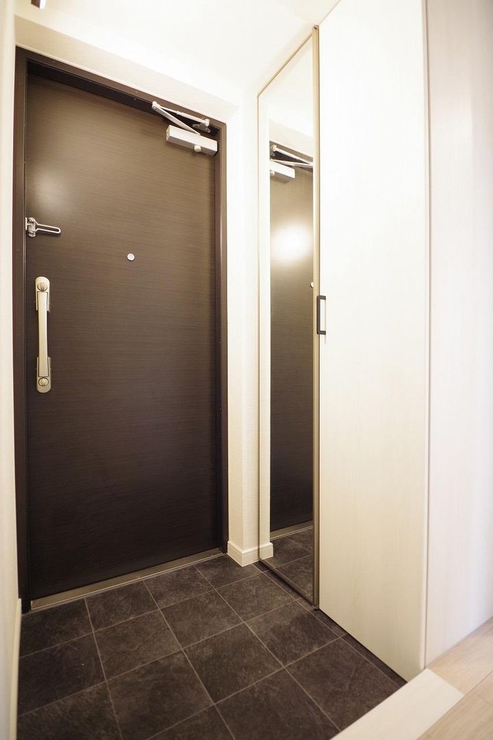 3LDK Apartment for Sale in Yokohama Asahi Ward 74.28 sqm - Thumbnail 2