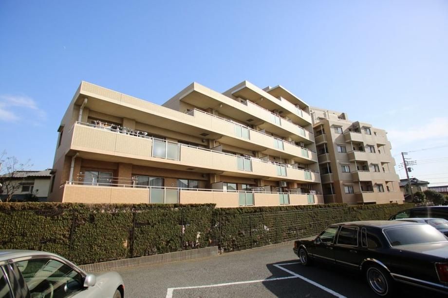 4LDK Apartment in Funabashi with Roof Balcony - 35.9M Yen - Thumbnail 3