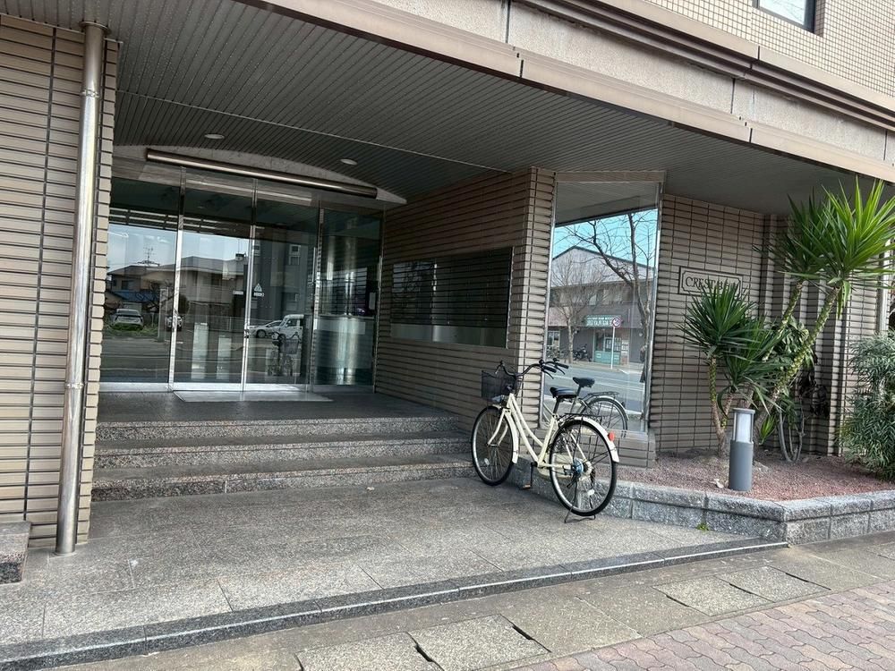 Renovated 3LDK Apartment near Jiro-maru Station, Fukuoka - Thumbnail 4