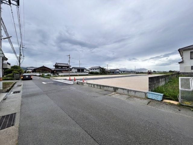 Land for Sale in Kamiita, Tokushima - 147.66m2 Plot - Thumbnail 4