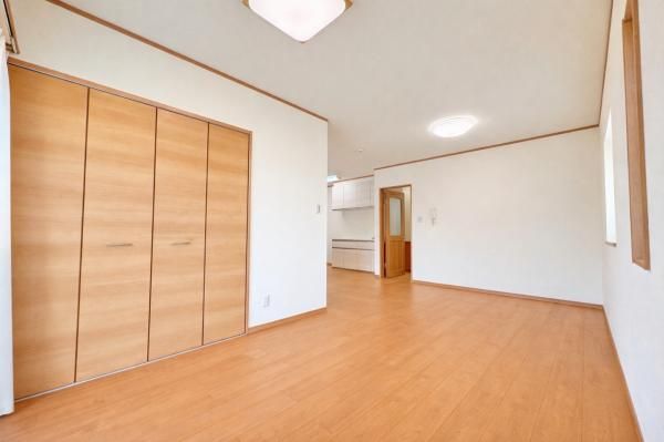 Modern 4LDK House for Sale in Tagajo, Miyagi - Thumbnail 4