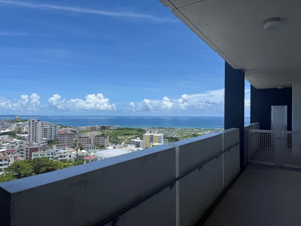 3LDK Apartment for Sale in Nishihara Town, Okinawa with Ocean View - Thumbnail 3