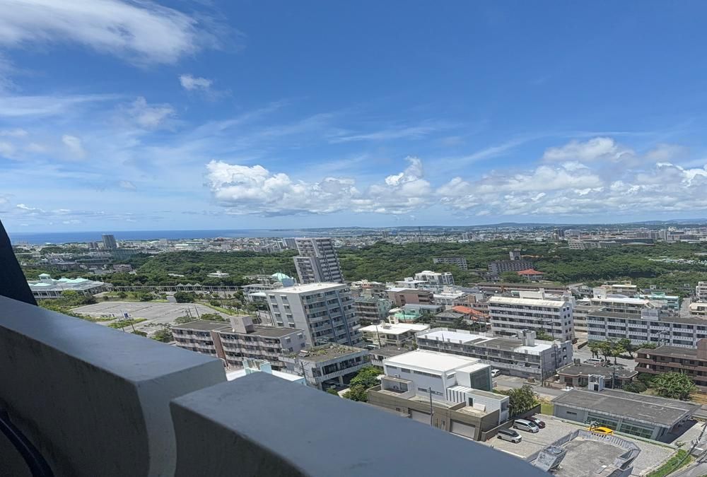 3LDK Apartment for Sale in Nishihara Town, Okinawa with Ocean View - Thumbnail 4