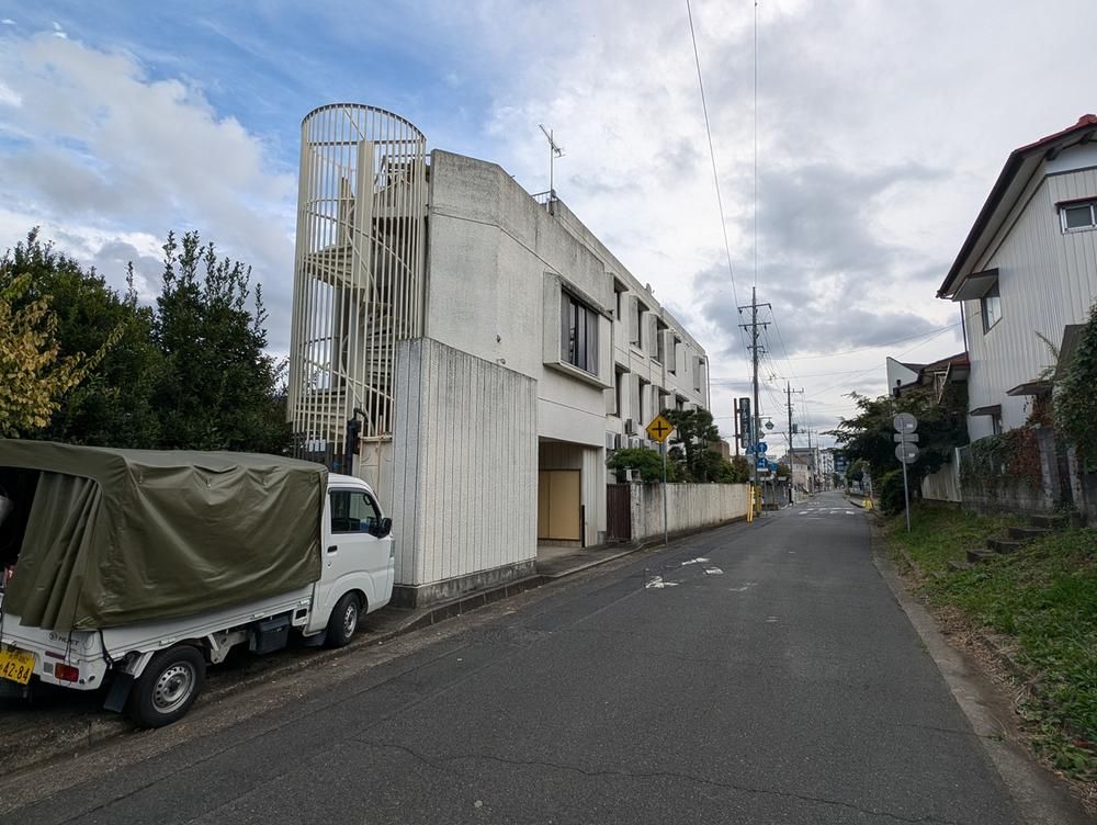 3-Storey Steel-Framed Business Hotel for Sale in Mito, Ibaraki - Thumbnail 3