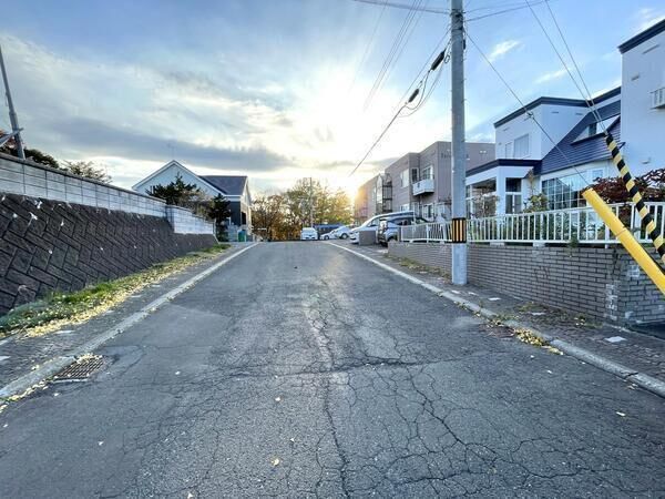 3LDK House for Sale in Midori-ga-oka, Ebetsu, Hokkaido - Thumbnail 4