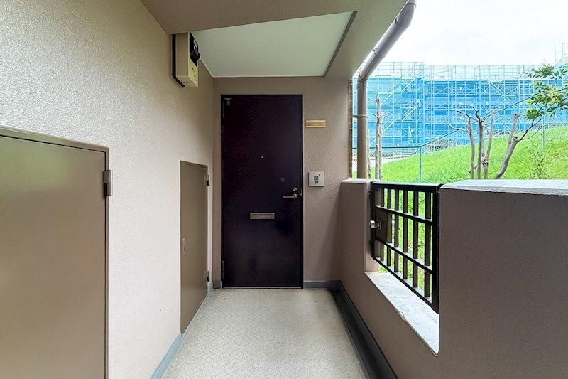 Renovated 2LDK Corner Apartment in Saginuma, Kawasaki - Thumbnail 4