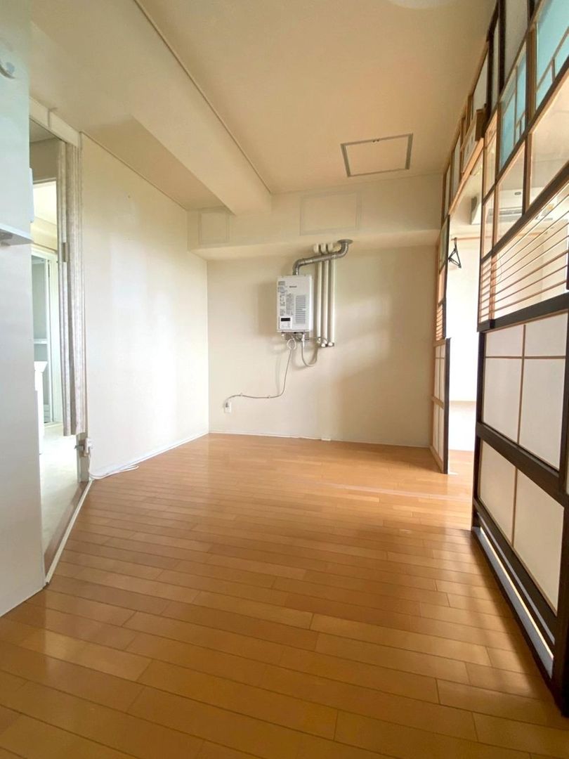 2DK Apartment for Sale in Sapporo Chuo Ward with River View - Thumbnail 4