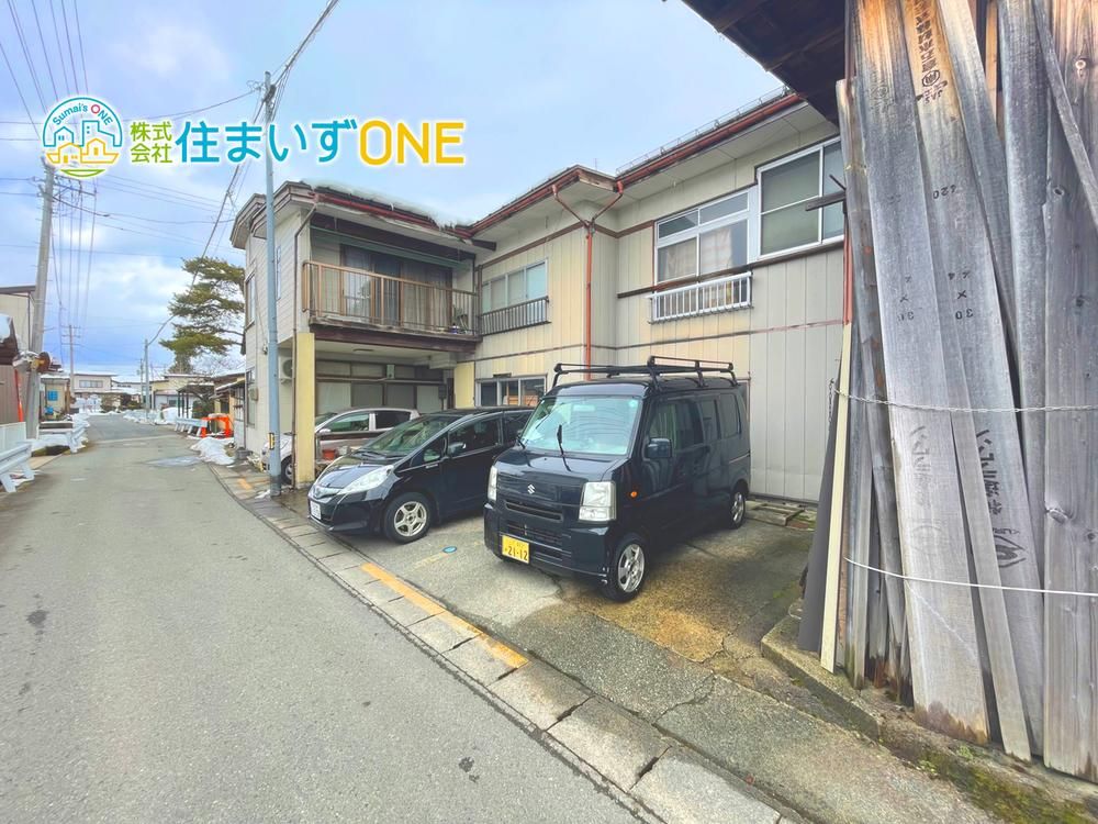 Spacious 6K House with Workshop in Sagae, Yamagata - 2.5 Million Yen - Thumbnail 2