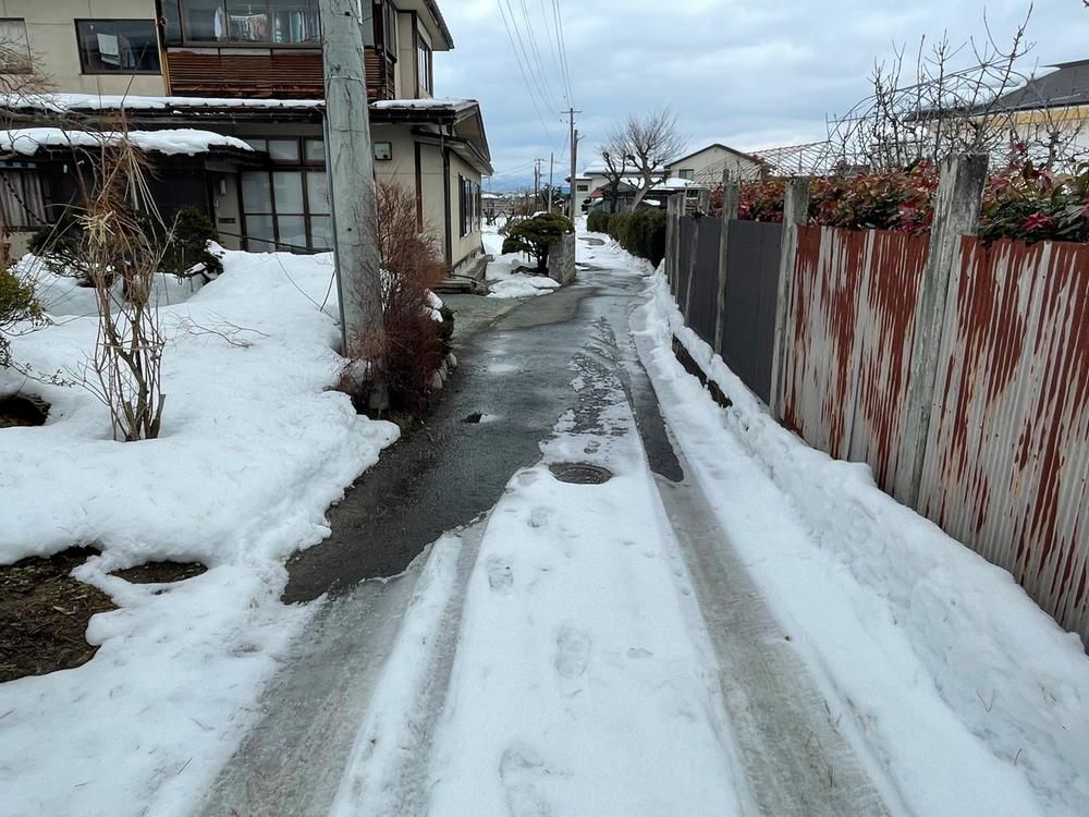Spacious 6K House with Workshop in Sagae, Yamagata - 2.5 Million Yen - Thumbnail 4
