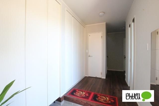 Modern 2LDK House for Sale in Tsukuba, Ibaraki - 99.36m2 - Thumbnail 3