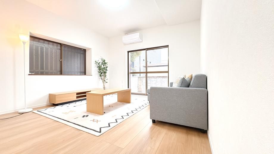 Renovated 4LDK House Near Higashi-Akasaka Station in Ogaki - Thumbnail 3