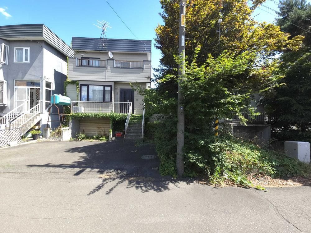 Land for Sale in Kita Ward Sapporo 130.38 sqm - Thumbnail 3