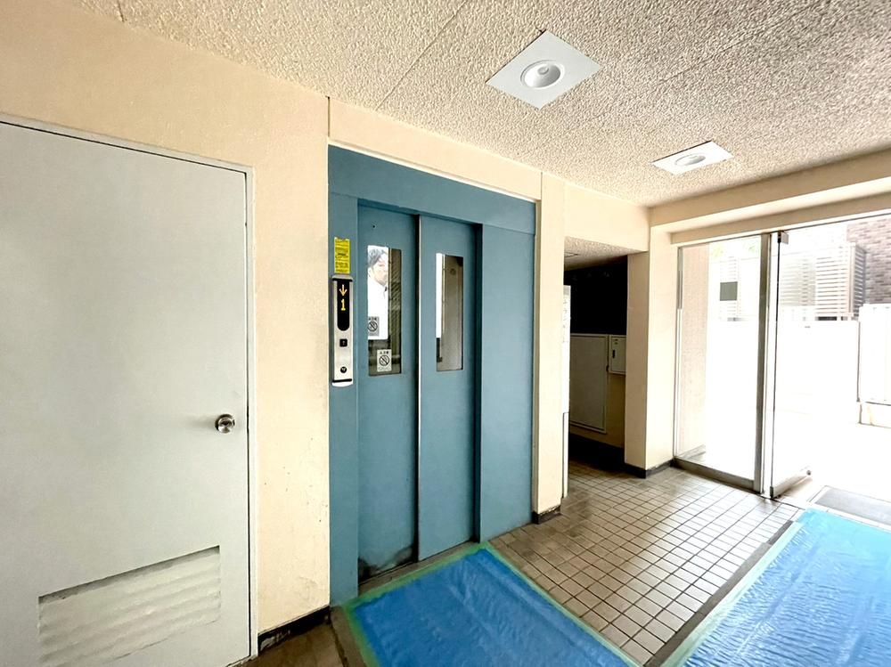 Renovated 3LDK Apartment in Central Sendai, 65.75m² - Thumbnail 3