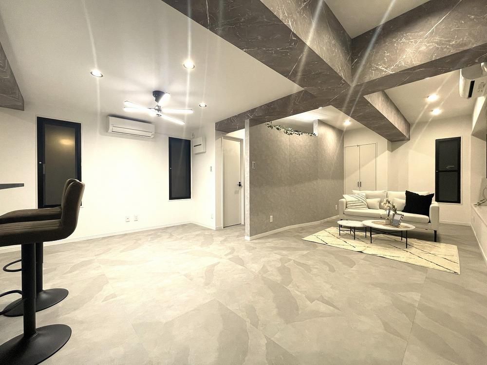 Renovated 3LDK House in Shuri, Naha City, Okinawa - Thumbnail 4