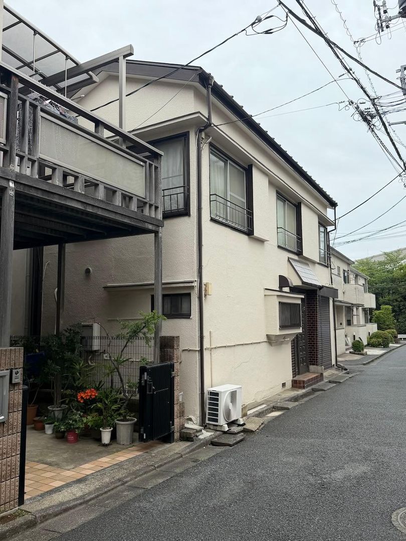 2DK Detached House for Sale in Shibuya, Tokyo - 67.76m² - Thumbnail 4