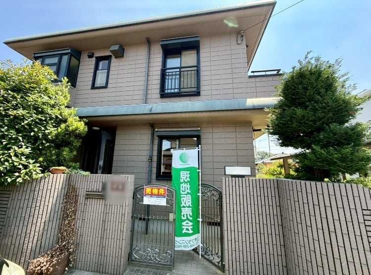 Buy a 5-Bedroom House in Saitama City, 264 sqm Land - Thumbnail 3