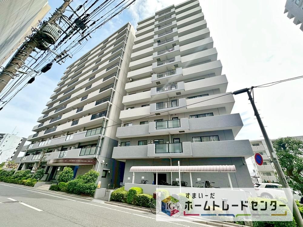 3LDK Renovated Apartment for Sale near Kitaurawa Station in Saitama - Thumbnail 2