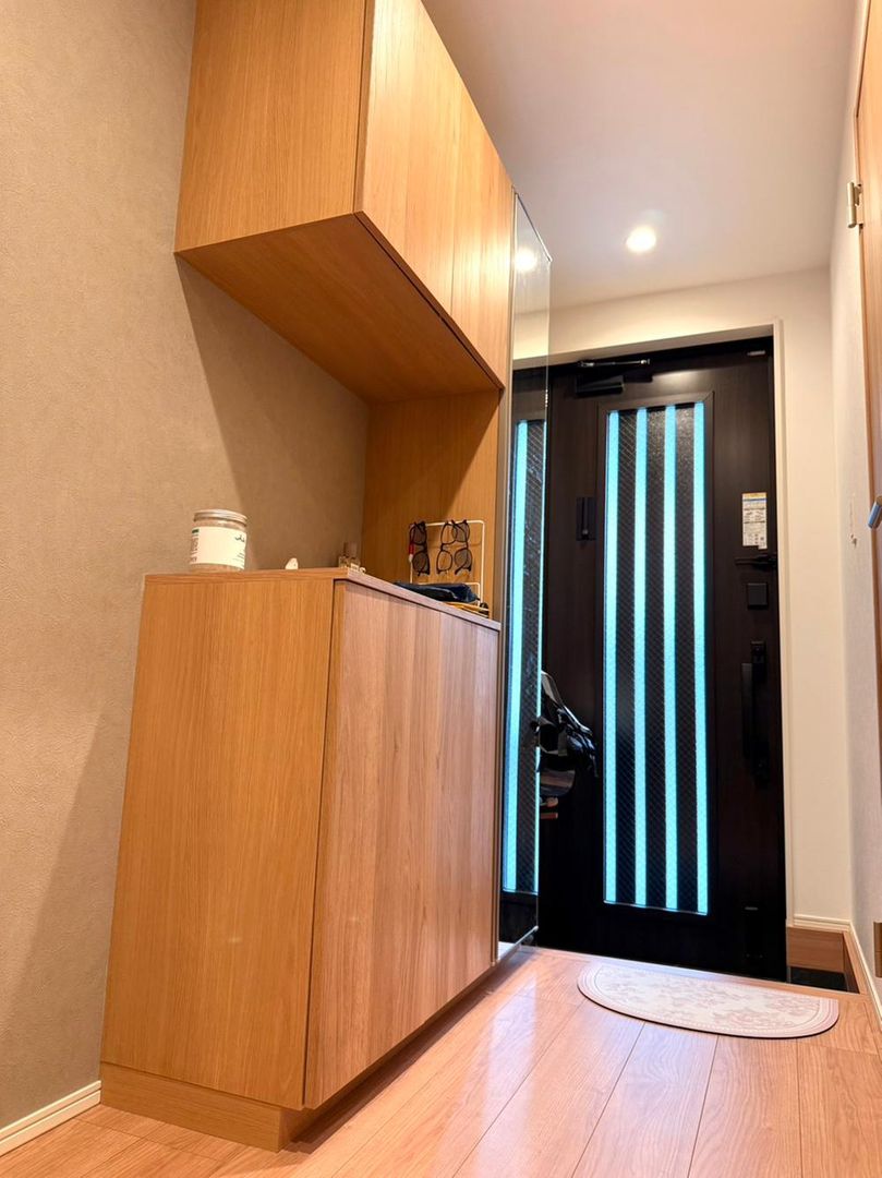 2LDK+S House for Sale in Nishisugamo, Toshima City, Tokyo - Thumbnail 2