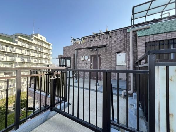 Renovated 3LDK Apartment in Tama-ku, Kawasaki City - Thumbnail 2