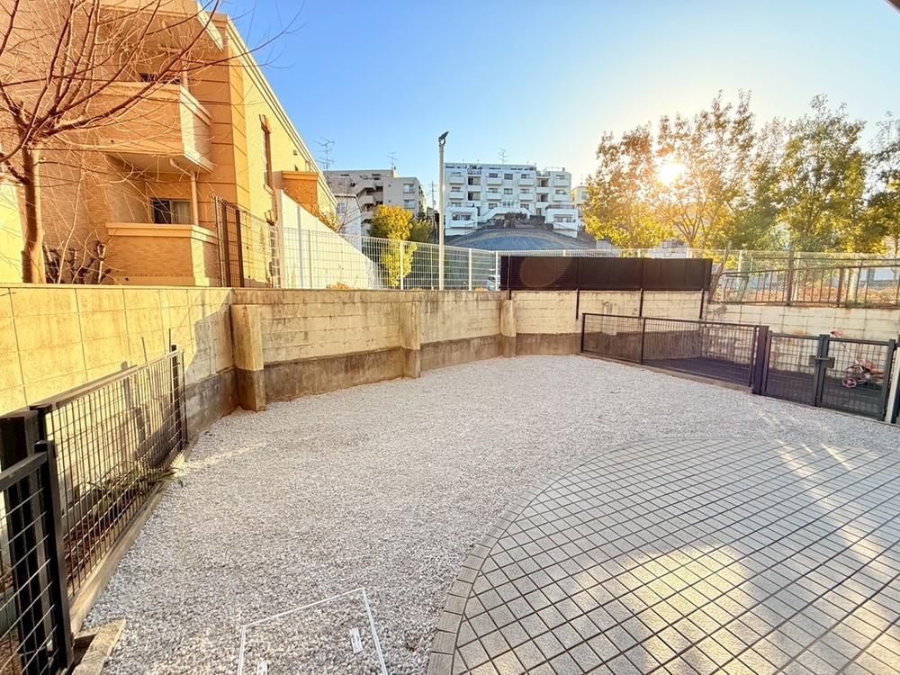 Renovated 3LDK Apartment in Kawasaki, Kanagawa - Thumbnail 2